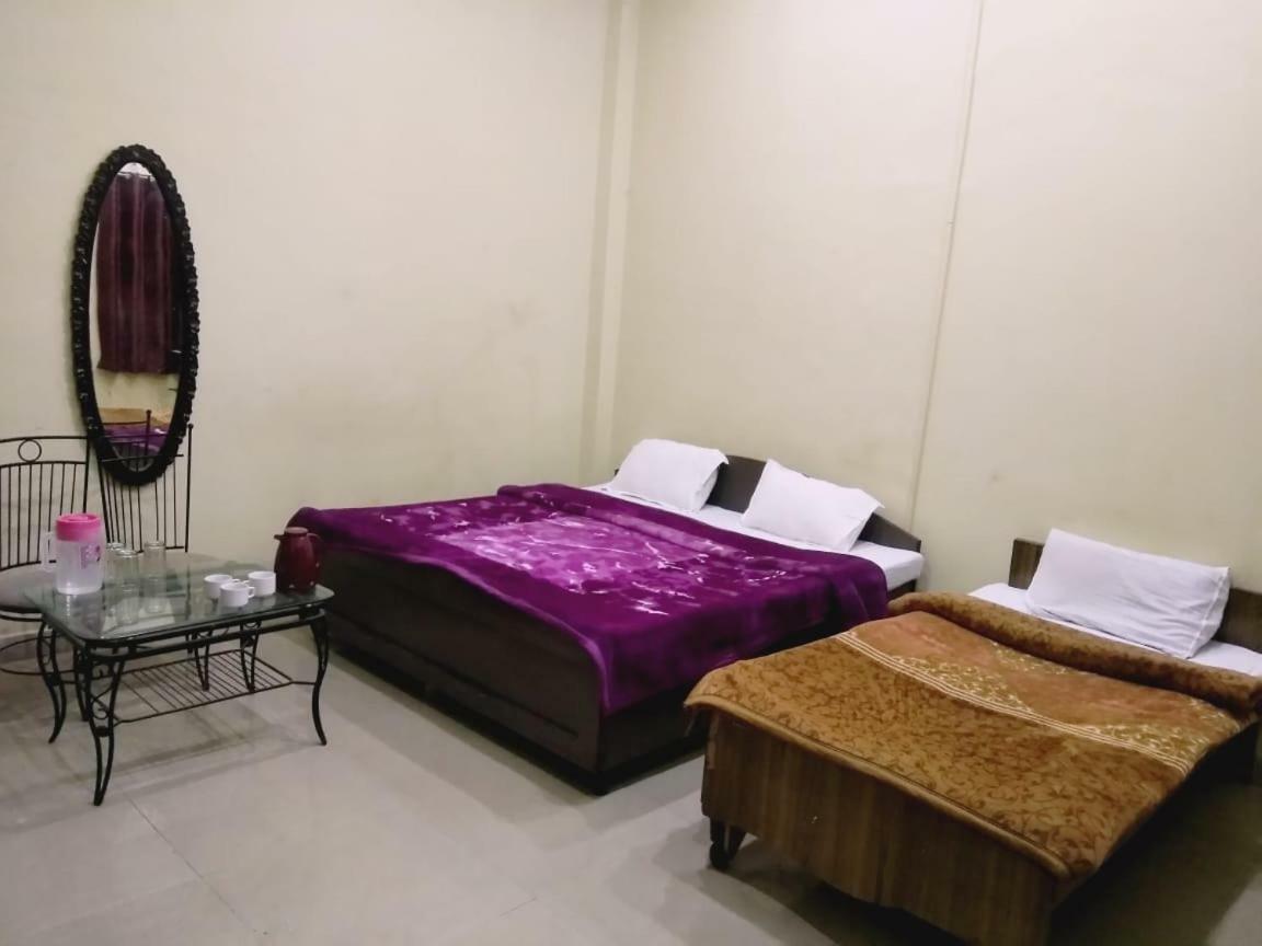 Hotel Gulmarg Mussoorie Eksteriør bilde