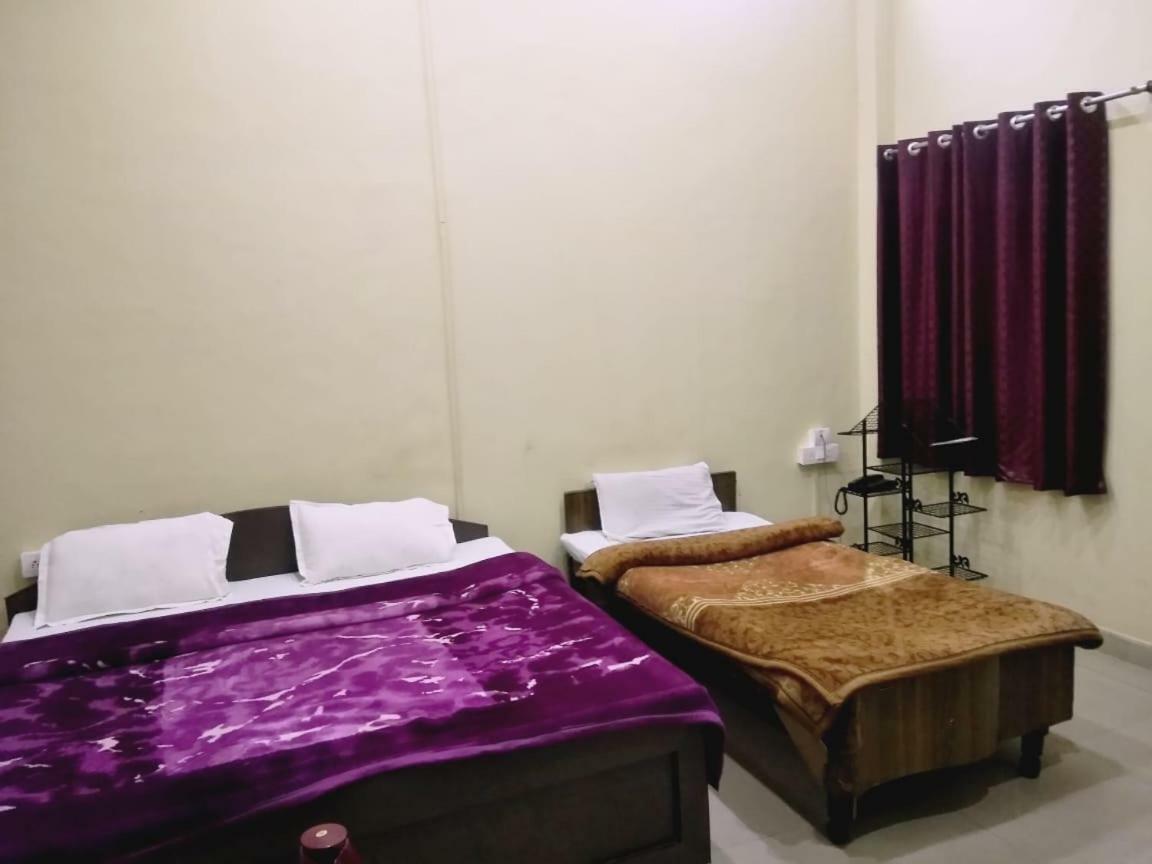 Hotel Gulmarg Mussoorie Eksteriør bilde